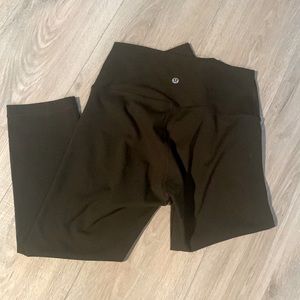 Lululemon Wunder-Under Crop Hi-Rise